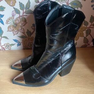 Black Heeled Western Ankle Boots with Silver Cap Toe